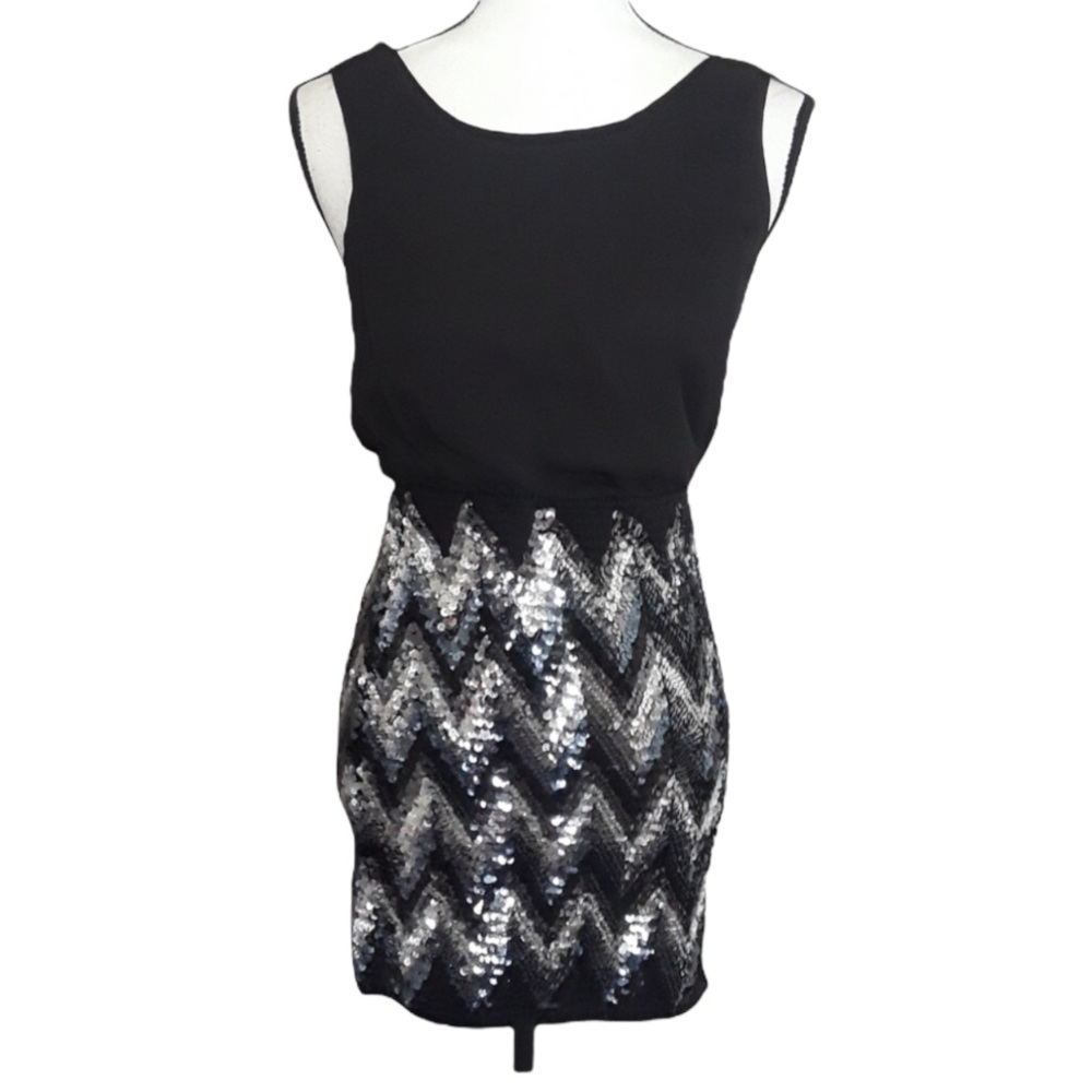 Dress with sequin size S